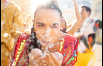 Η Αφροδίτη σε τρίγωνο με τον Δία στις 22/2/2026: Η στιγμή που το σύμπαν λέει «ναι» στην αγάπη!